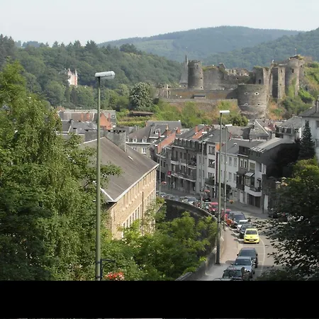 度假居 In 拉罗什-阿登