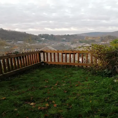 度假居 In 拉罗什-阿登