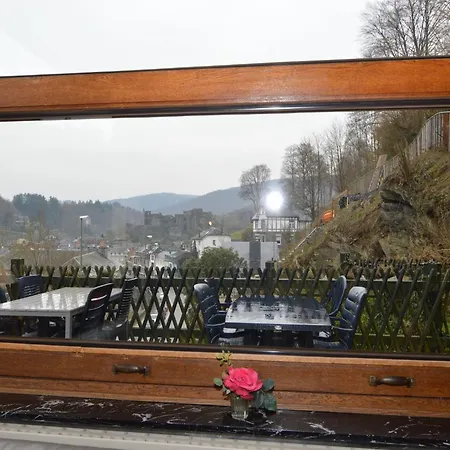 In בית נופש *