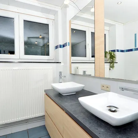 Дом отдыха Child Friendly In En Ardenne