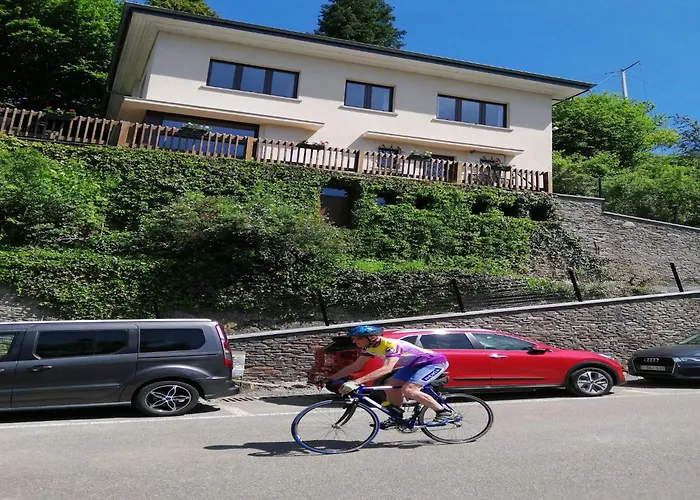 In بيت للعطل